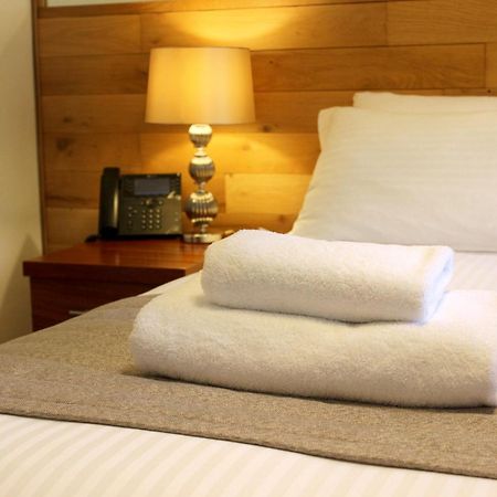 Wickwoods Hotel Albourne Buitenkant foto