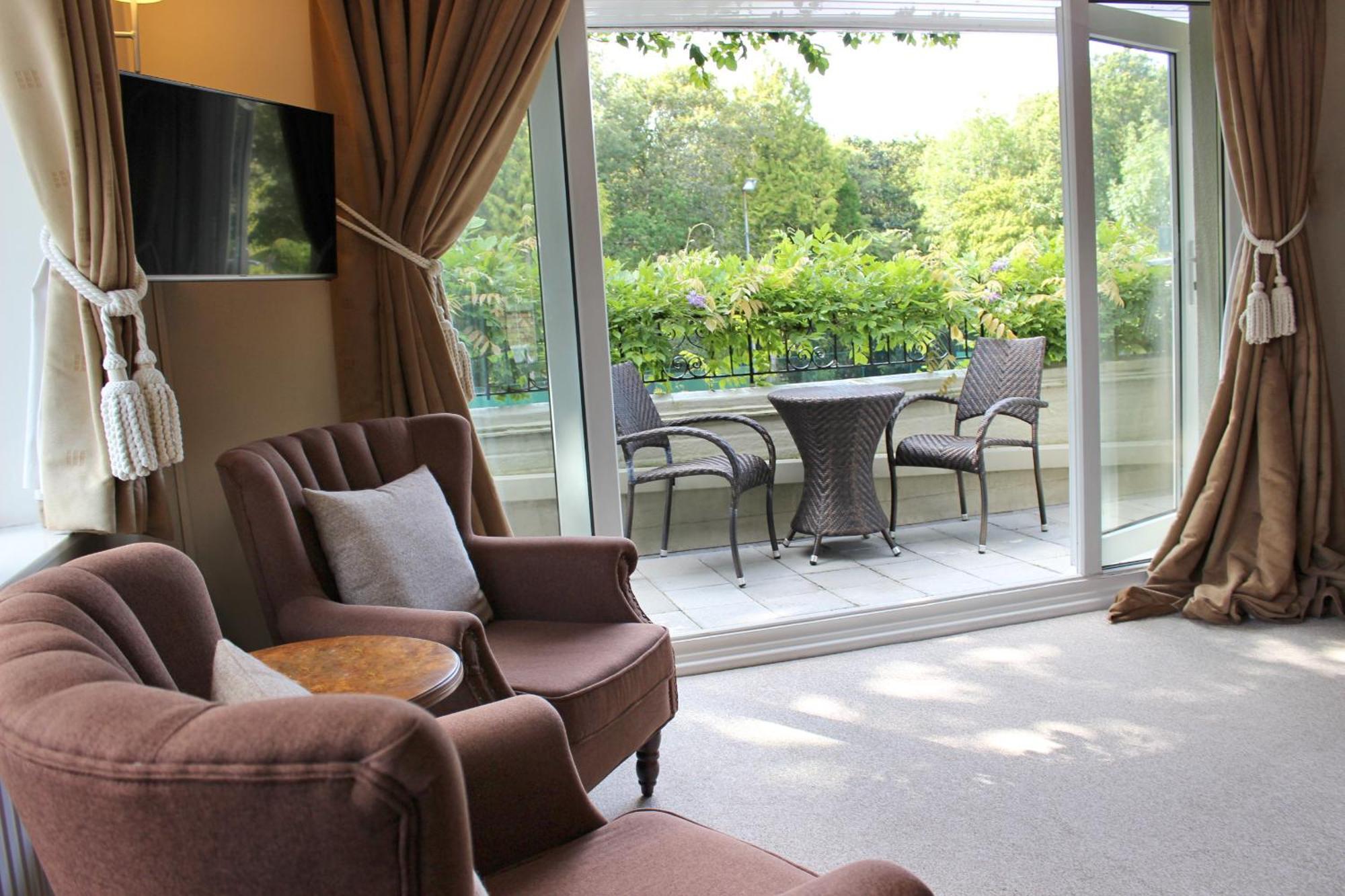 Wickwoods Hotel Albourne Buitenkant foto